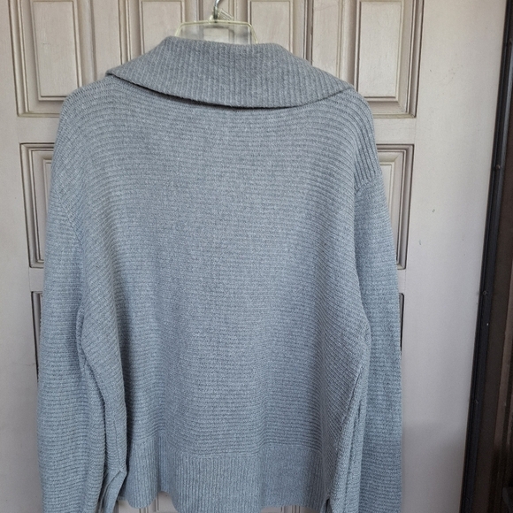 Sonoma Sweater Gray SzXL 1/4Zip Wide Collar /Cuffs Long Sleeves Hem Slit Sides - Picture 10 of 12